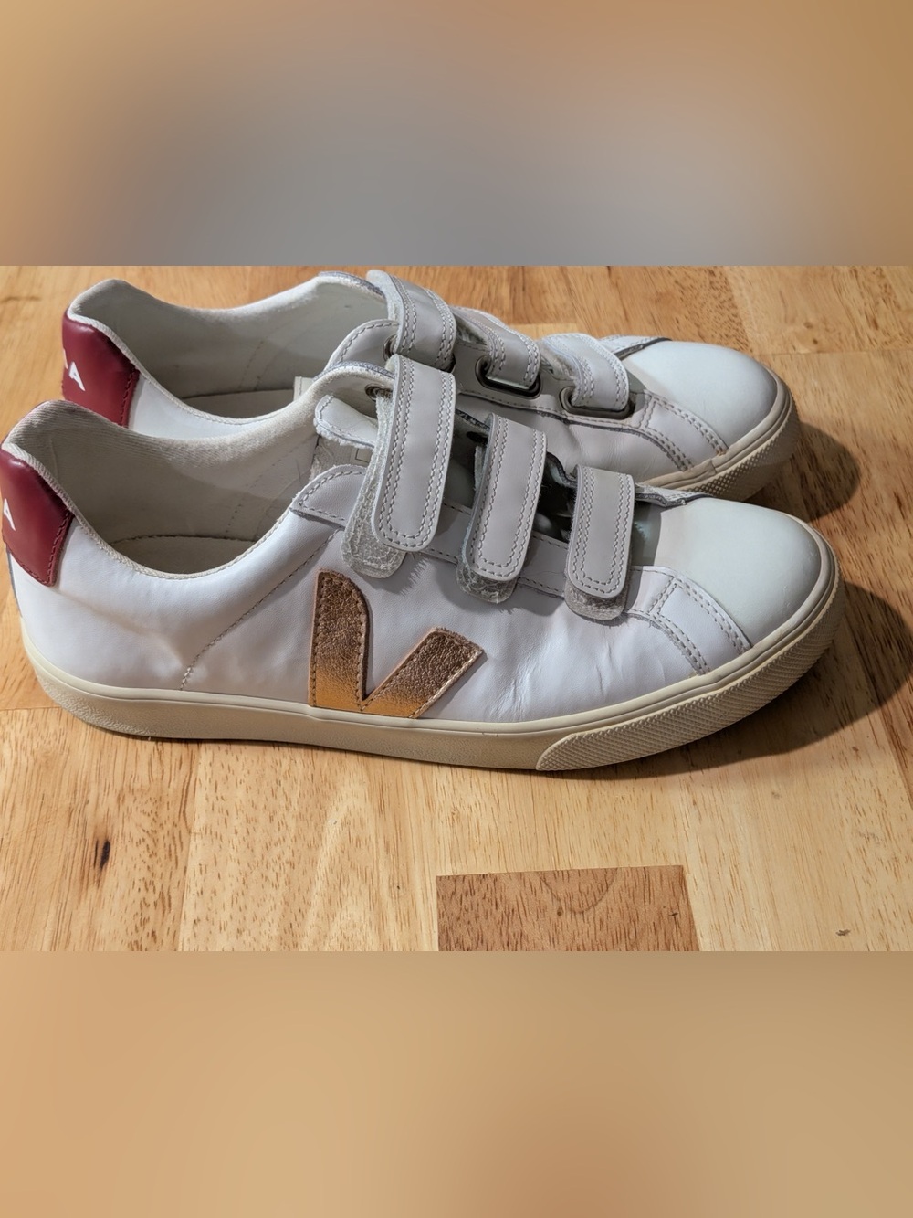 Veja 3-Lock Leather Sneakers